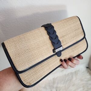 Cole Haan Bedford Izzie Clutch Natyre Woven Straw Like New